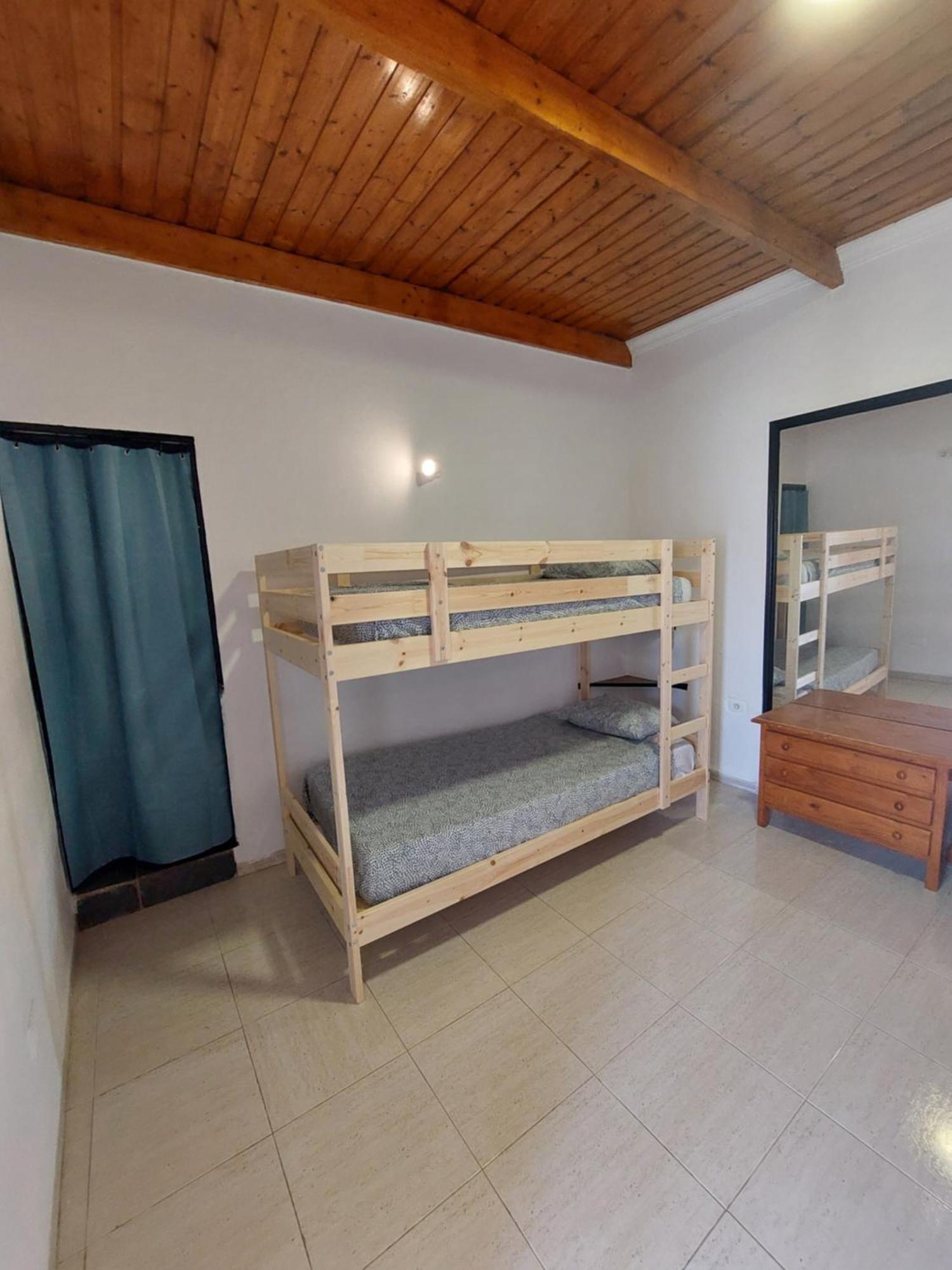 Lanzarote Hostel อาร์เรซิเฟ ภายนอก รูปภาพ