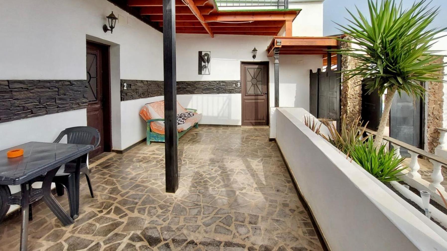 Lanzarote Hostel อาร์เรซิเฟ ภายนอก รูปภาพ